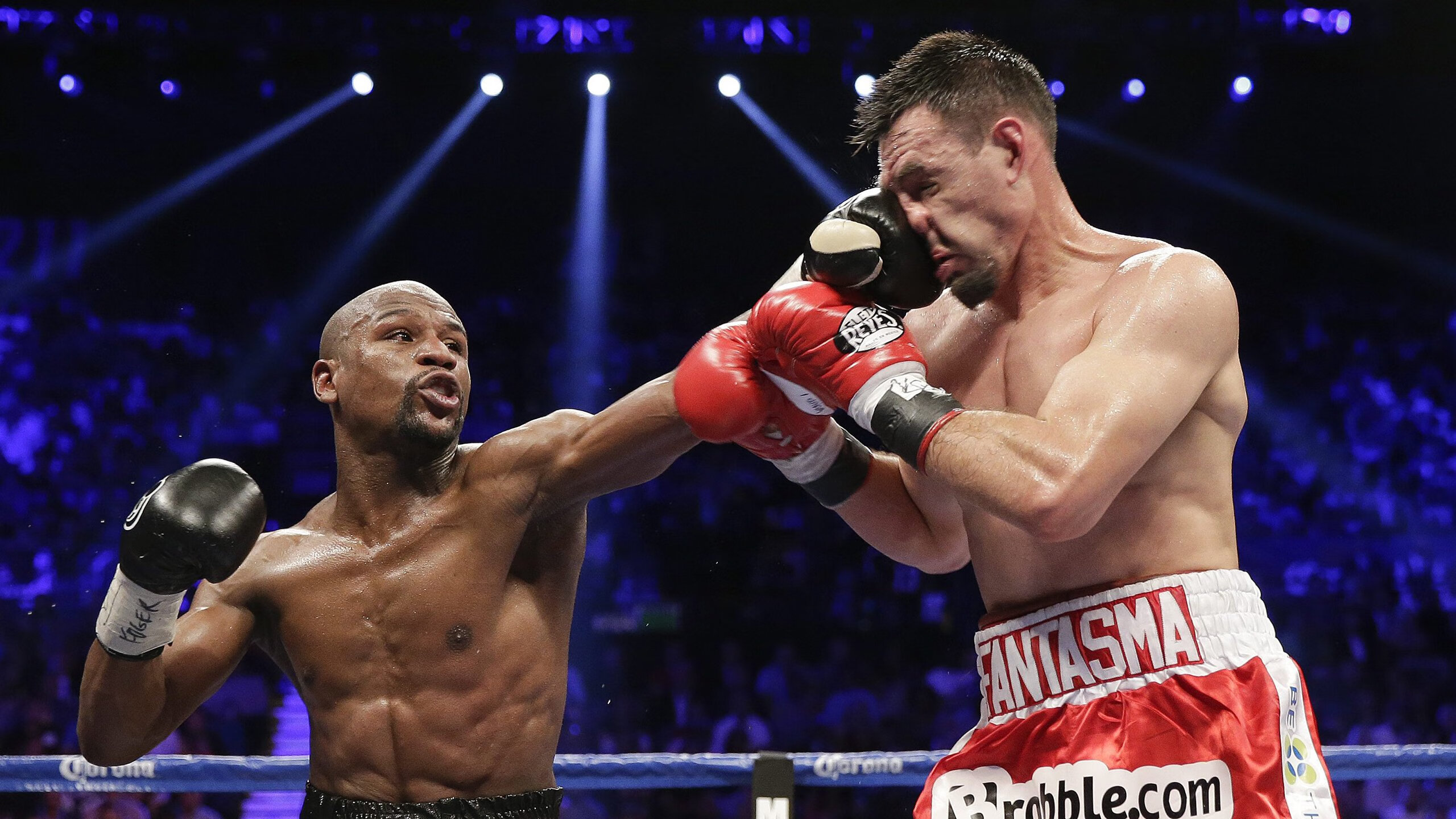 九游官网下载电脑版-曼联中场表现不佳引发外界质疑，曼联历史十大中场